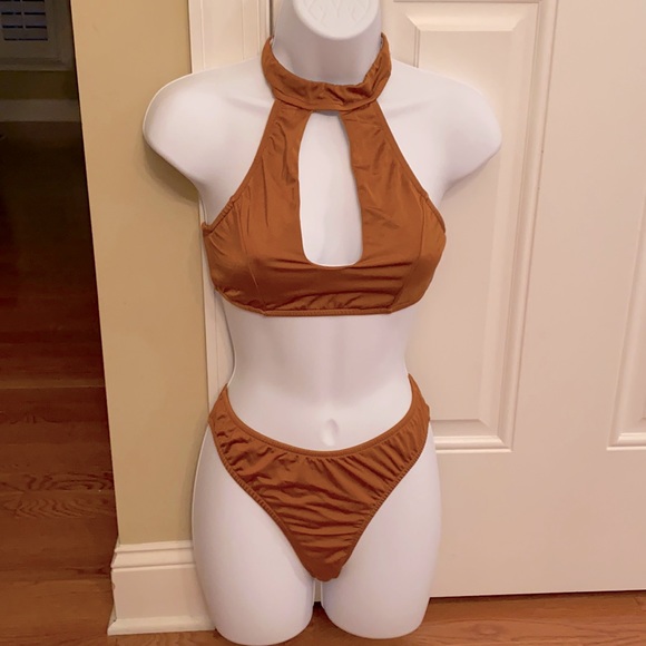 VENUS Other - Venus Copper Key top suit-NWOT